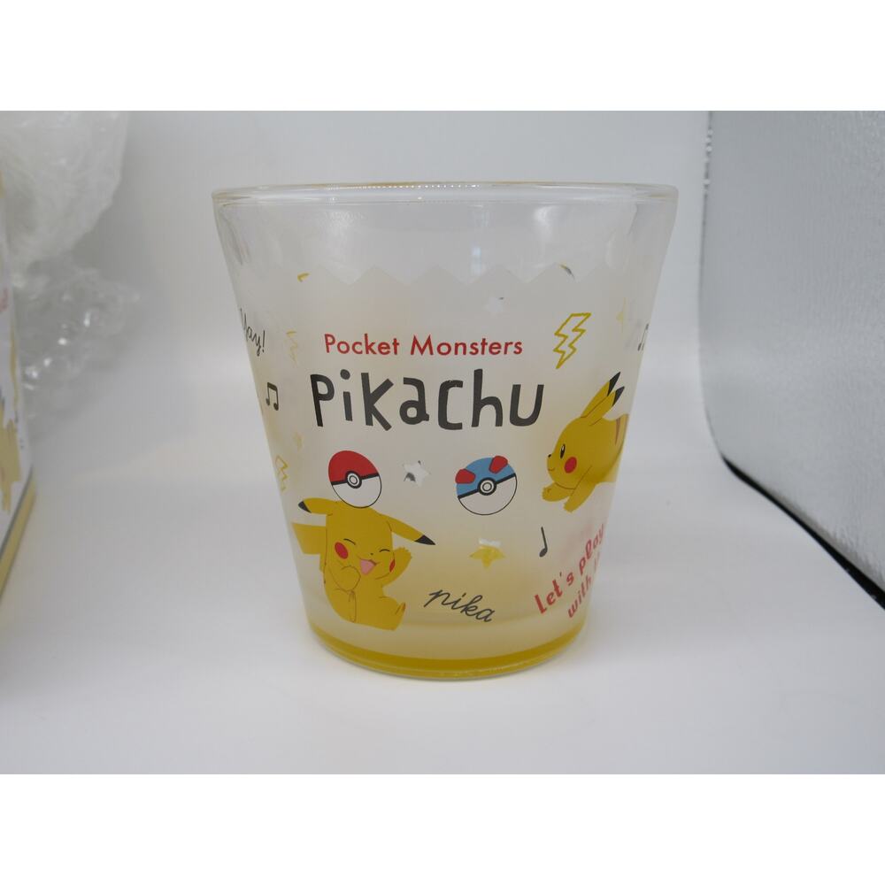 NEW in Box Pikachu Pokemon Frosted Glass Pokemon Center Japan Exclusive 2020